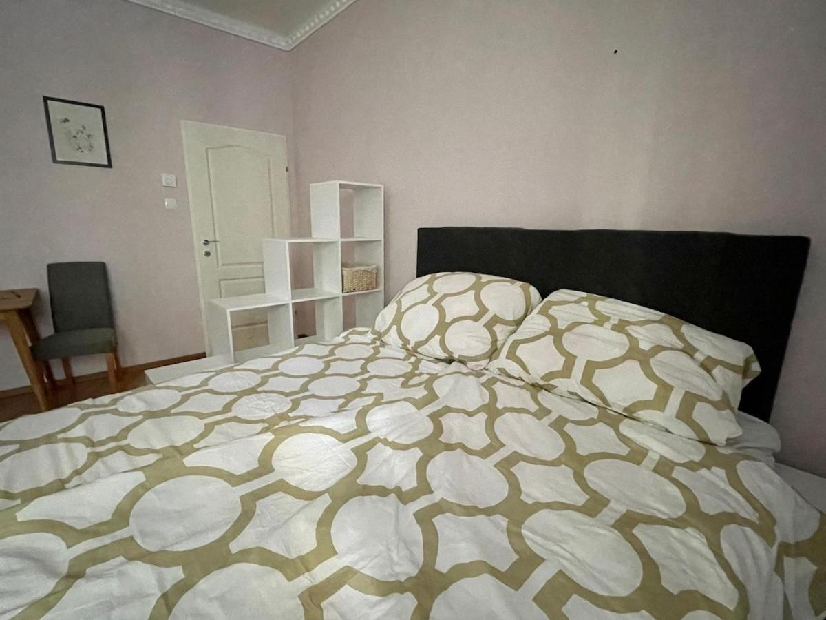 Gemutliche Wohnung Mit Super Lage Wenen Buitenkant foto