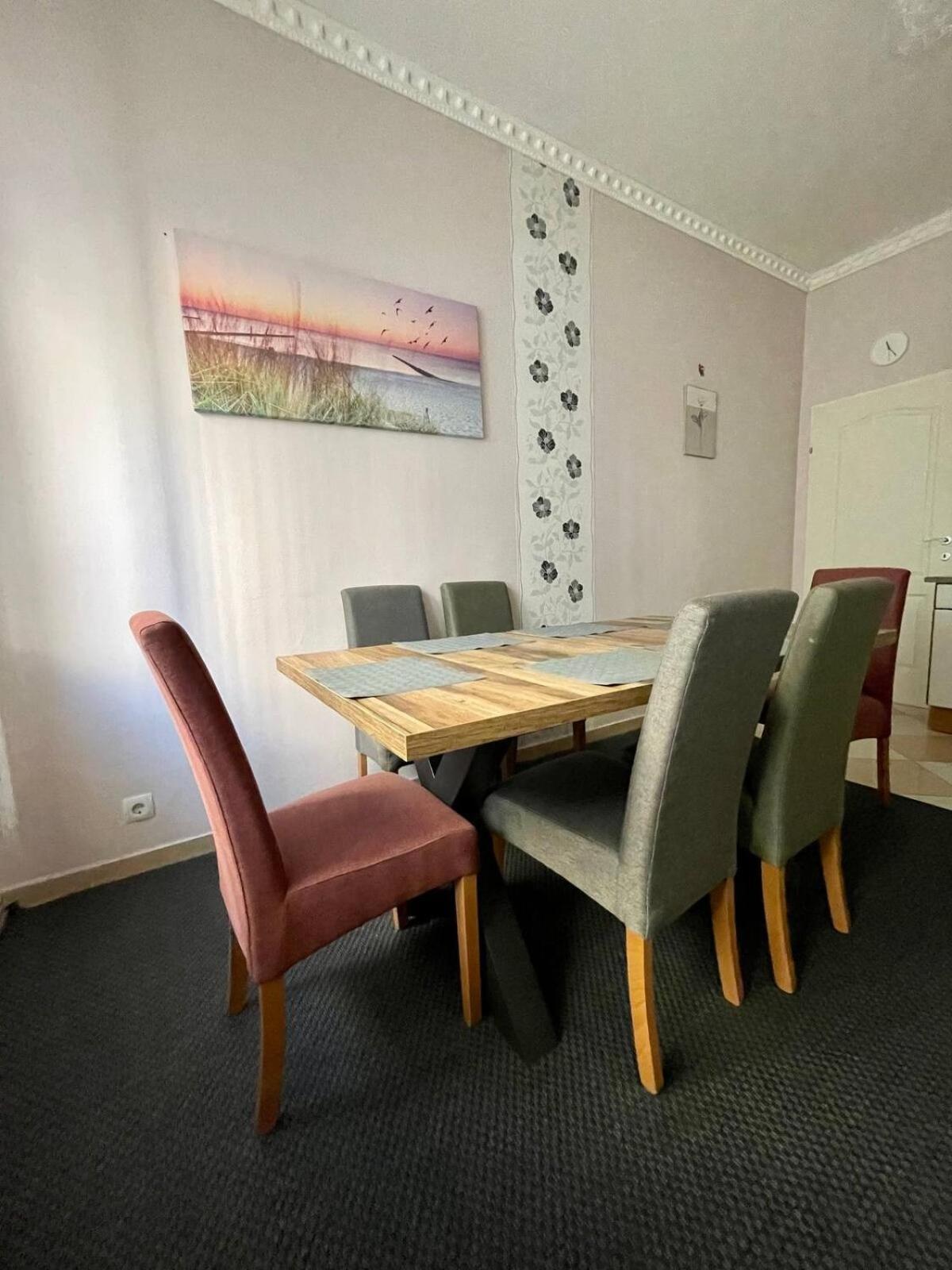 Gemutliche Wohnung Mit Super Lage Wenen Buitenkant foto